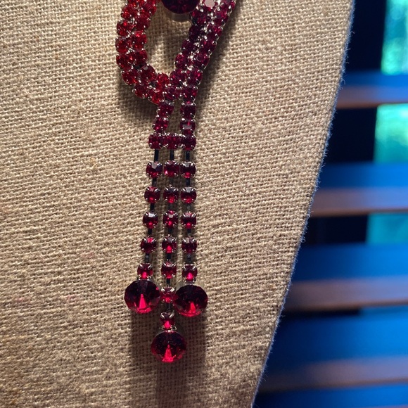 Gorgeous Two Tone Red Drop Post Earrings. - Picture 5 of 7